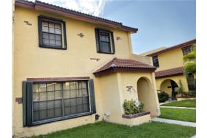 2751 NW 47th Ln   3007, Lauderdale Lakes, FL 33313 Sold 10/12/22