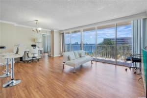 7601 S Treasure Dr, North Bay Village, FL 33141, Sold 11/14/22