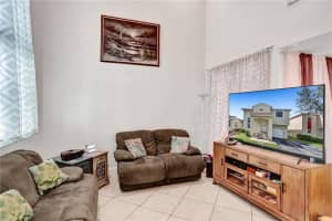 11936 NW 12th St, Pembroke Pines, FL 33026, Sold 10/14/22