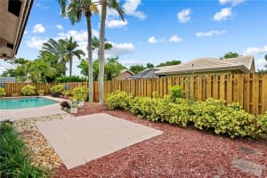 10647 NW 6th Ct, Coral Springs, FL 33071, Sold 11/10/22