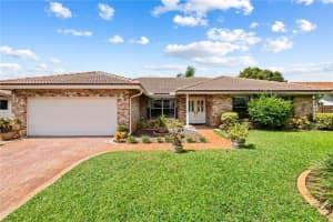 10647 NW 6th Ct, Coral Springs, FL 33071, Sold 11/10/22