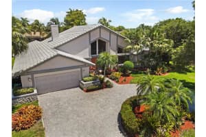 385 NW 111th Ave, Coral Springs, FL 33071, Sold 12/16/22