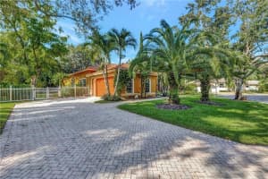 6520 NW 95th Ln, Parkland, FL 33076, Sold 12/09/22