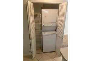 2445 SW 18th Terrace, Fort Lauderdale, FL 33315, Sold 09/15/22