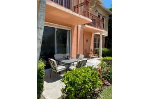 2046 Alta Meadows Ln APT 1912, Delray Beach, FL 33444, Sold 09/26/22