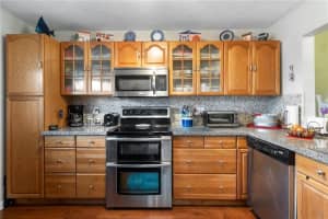 2551 Aragon Blvd, Sunrise, FL 33322, Sold 10/12/22