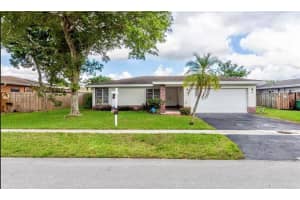 8012 NW 75th Ave, Tamarac, FL 33321, Sold 09/30/22