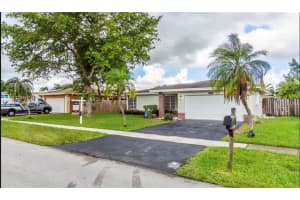 8012 NW 75th Ave, Tamarac, FL 33321, Sold 09/30/22