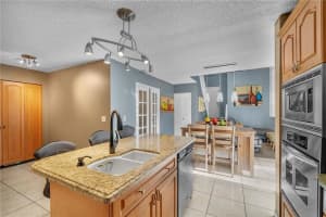 11862 NW 13th St, Pembroke Pines, FL 33026, Sold 10/14/22