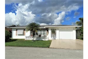 5803 NW 85th Ave, Tamarac, FL 33321 Sold 10/17/22