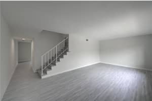 20 Pleasant Hill Ln, Tamarac, FL 33319, Sold 09/29/22