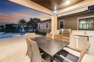 11056 Meridian Dr N, Parkland, FL 33076, Sold 10/27/22
