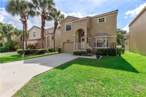 587 NW 87th Ln, Coral Springs, FL 33071, Sold 03/07/23