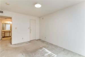 927  Riverside Dr   324, Coral Springs, FL 33071 Sold 09/30/22