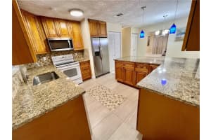 10911 45th Street, Coral Springs, FL 33065 - MLS#F10346080