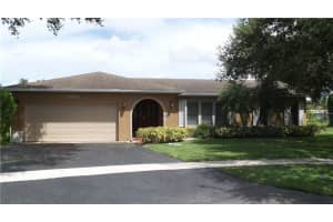 8740 SW 51st St, Cooper City, FL 33328, Sold 12/30/22