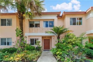 20848 NW 2nd St, Pembroke Pines, FL 33029 Sold 11/21/22