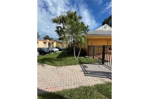 4457 Treehouse Ln, Tamarac, FL 33319, Sold 12/05/22