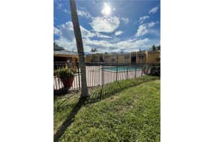 4457 Treehouse Ln, Tamarac, FL 33319, Sold 12/05/22