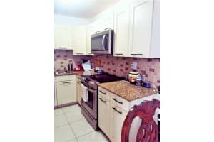 6214  SW 131 CT   201, Miami, FL 33183 Sold 09/30/22