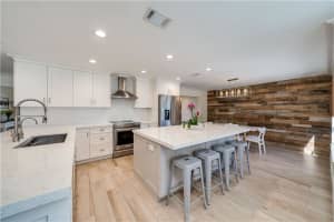 5603 NW 58th Ter, Coral Springs, FL 33067 Sold 10/28/22