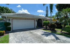 4015 NW 105th Ave, Coral Springs, FL 33065 Sold 10/28/22
