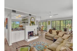 3400  Twin Lakes Ter   204, Fort Pierce, FL 34951 Sold 12/08/22