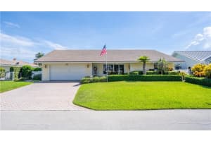 4110 NE 30th Ave, Lighthouse Point, FL 33064 Sold 05/17/23