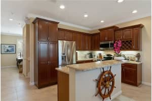 251  SW 7th St   251, Pompano Beach, FL 33060 Sold 10/21/22