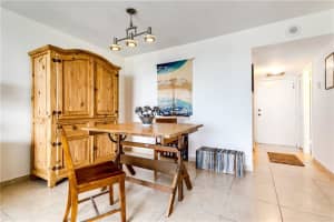 1800 N Andrews Ave   6K, Fort Lauderdale, FL 33311 Sold 10/17/22