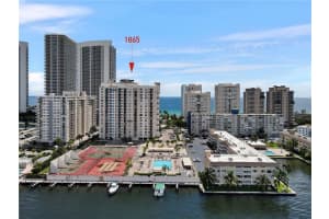 1865 S Ocean Dr   18A, Hallandale Beach, FL 33009 Sold 10/17/22