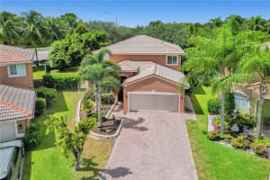 3826  Pebblebrook Ct, Coconut Creek, FL 33073 Sold 11/30/22