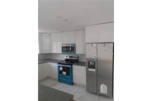 405 NW 113th Ter, Coral Springs, FL 33071 Sold 12/22/23