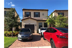 4897 NW 55th Pl, Tamarac, FL 33319 Sold 01/27/23