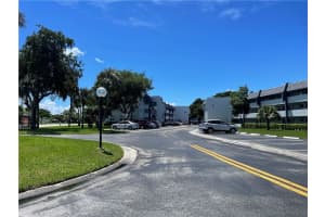 7887 Golf Cir Dr, Margate, FL 33063, Sold 11/11/22
