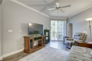 533 NE 3rd Ave   531, Fort Lauderdale, FL 33301 Sold 10/21/22