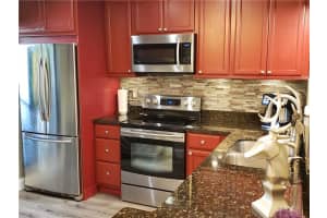 3020 S Oakland Forest Dr   3003, Oakland Park, FL 33309 Sold 10/12/22