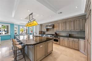 2505  Laguna Ter, Fort Lauderdale, FL 33316 Sold 05/22/23