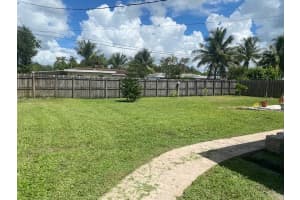 5041 SW 11th St, Plantation, FL 33317 Sold 11/08/22