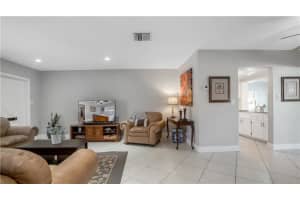 5716 NW 85th Ave, Tamarac, FL 33321 Sold 11/22/22