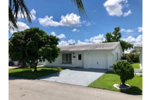 8206 NW 57th Pl, Tamarac, FL 33321 Sold 10/13/22
