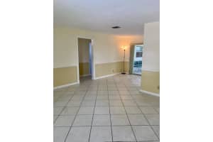 8206 NW 57th Pl, Tamarac, FL 33321 Sold 10/13/22