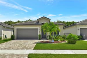 7545  Moonrise Dr, Lake Worth Beach, FL 33467 Sold 10/17/22