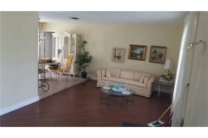 4220 SW 4th St, Plantation, FL 33317 Sold 10/07/22