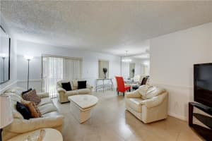 5180 E Sabal Palm Blvd   121, Tamarac, FL 33319 Sold 10/21/22