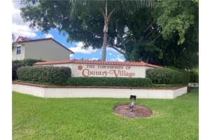 18861 NW 63rd Ct, Hialeah, FL 33015 Sold 11/14/22