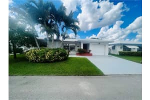 7106 NW 75th St, Tamarac, FL 33321 Sold 10/27/22
