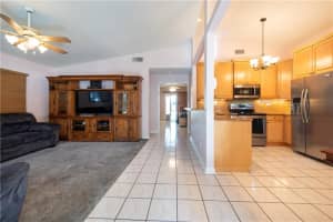 1631 SW 127th Ave, Davie, FL 33325 Sold 10/28/22