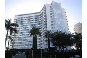 1100  West Ave   1016, Miami Beach, FL 33139 Sold 01/06/23