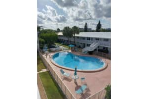 238  Hibiscus Ave   327, Lauderdale By The Sea, FL 33308 Sold 12/02/22